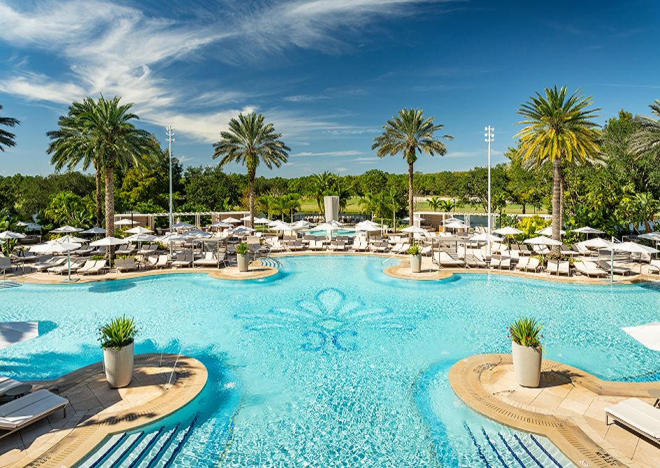 Pools & Cabanas at Grande Lakes Orlando resort, Florida